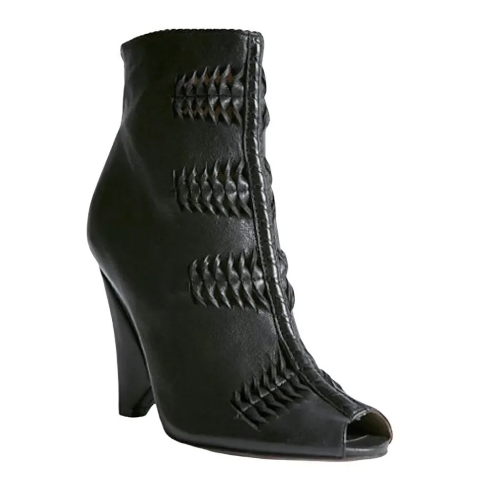 Sam Edelman NYC Black Leather Krosby Peep Toe Bootie
